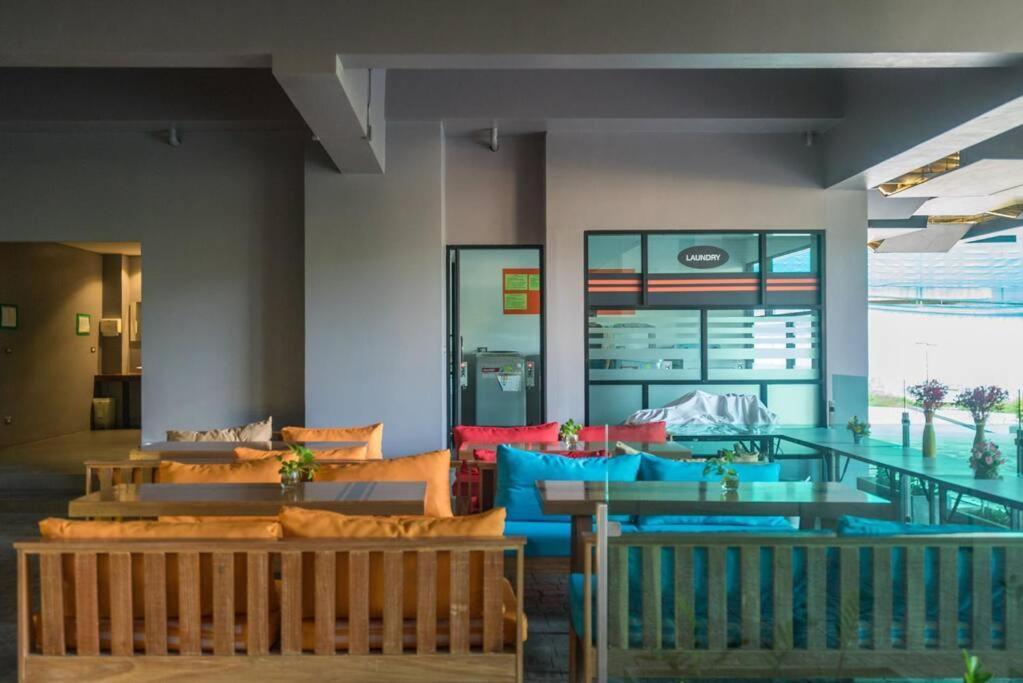 Private Apartment At Emerald Terrace Patong ภายนอก รูปภาพ
